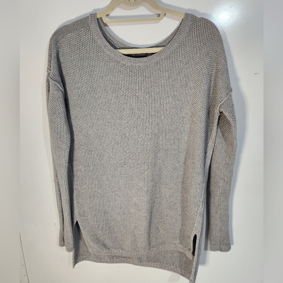 Women's Vince Gray Sweater, Size Small - Picture 1 of 7